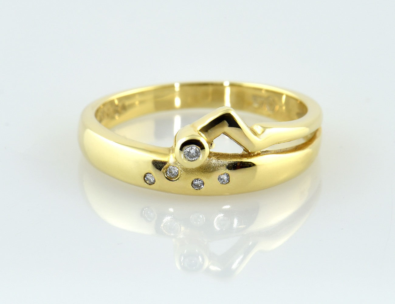 Diamant Ring 585/000 14 K Gelbgold 5 Brillanten zus. 0,03 ct