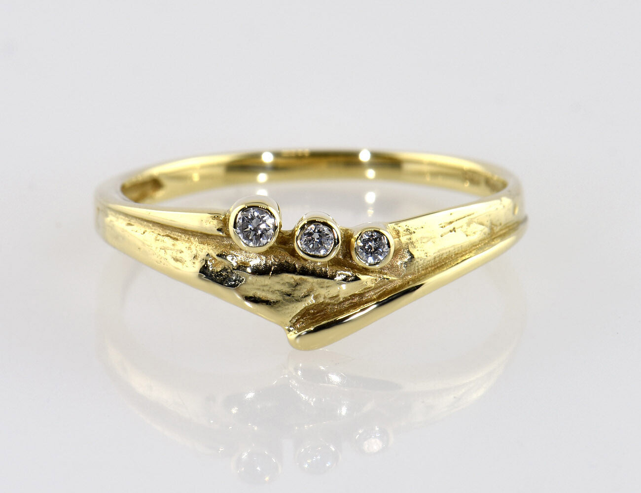 Diamant Ring 585/000 14 K Gelbgold 3 Brillanten zus. 0,05 ct