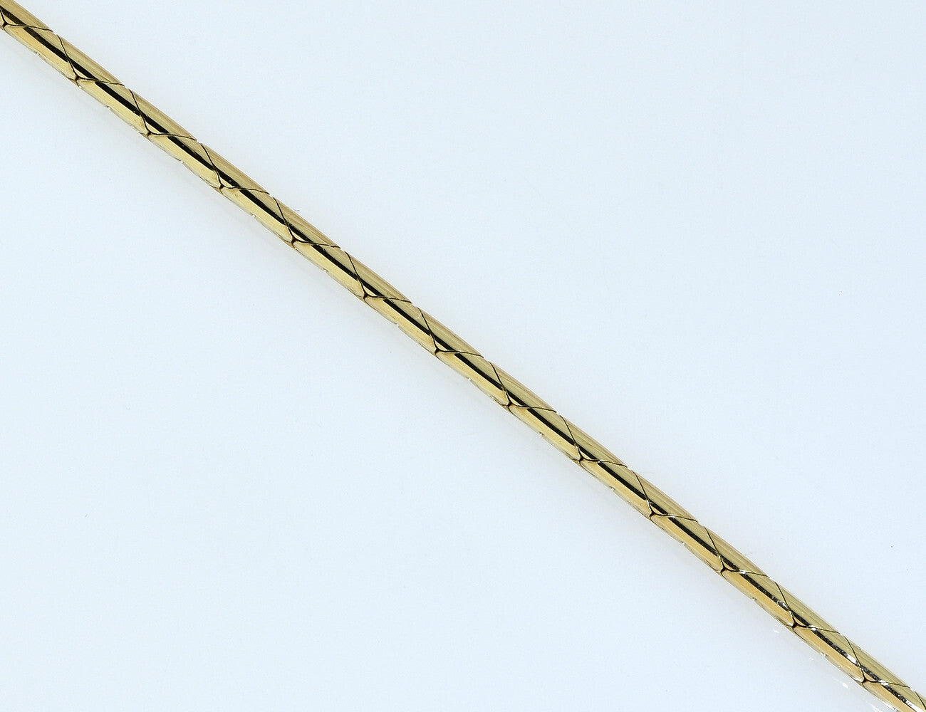 3 Anhänger Smaragd, Saphir, Rubin mit Kette 585/000 14 K Gelbgold