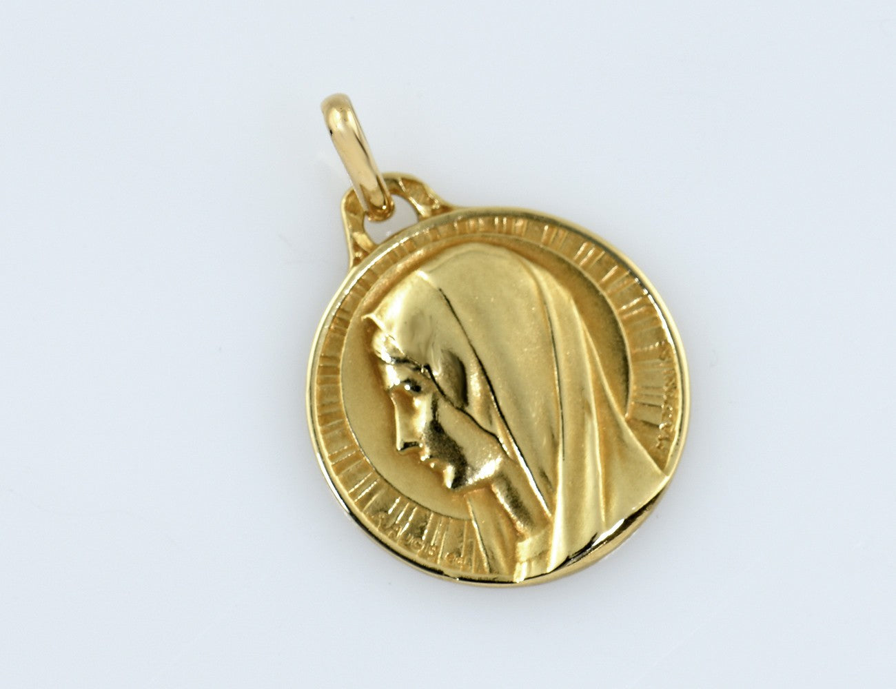 Anhänger Jungfrau N.D. Lourdes 750/000 18 K Gelbgold