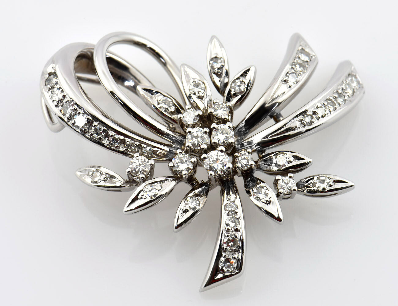 Anhänger Diamant 585/000 14 K Weißgold 38 Diamanten zus. 1,00 ct