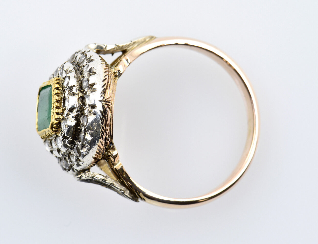 Smaragd Ring 585/000 14 K Gelbgold 800/00 Silber, 32 Diamanten zus. 0,40 ct