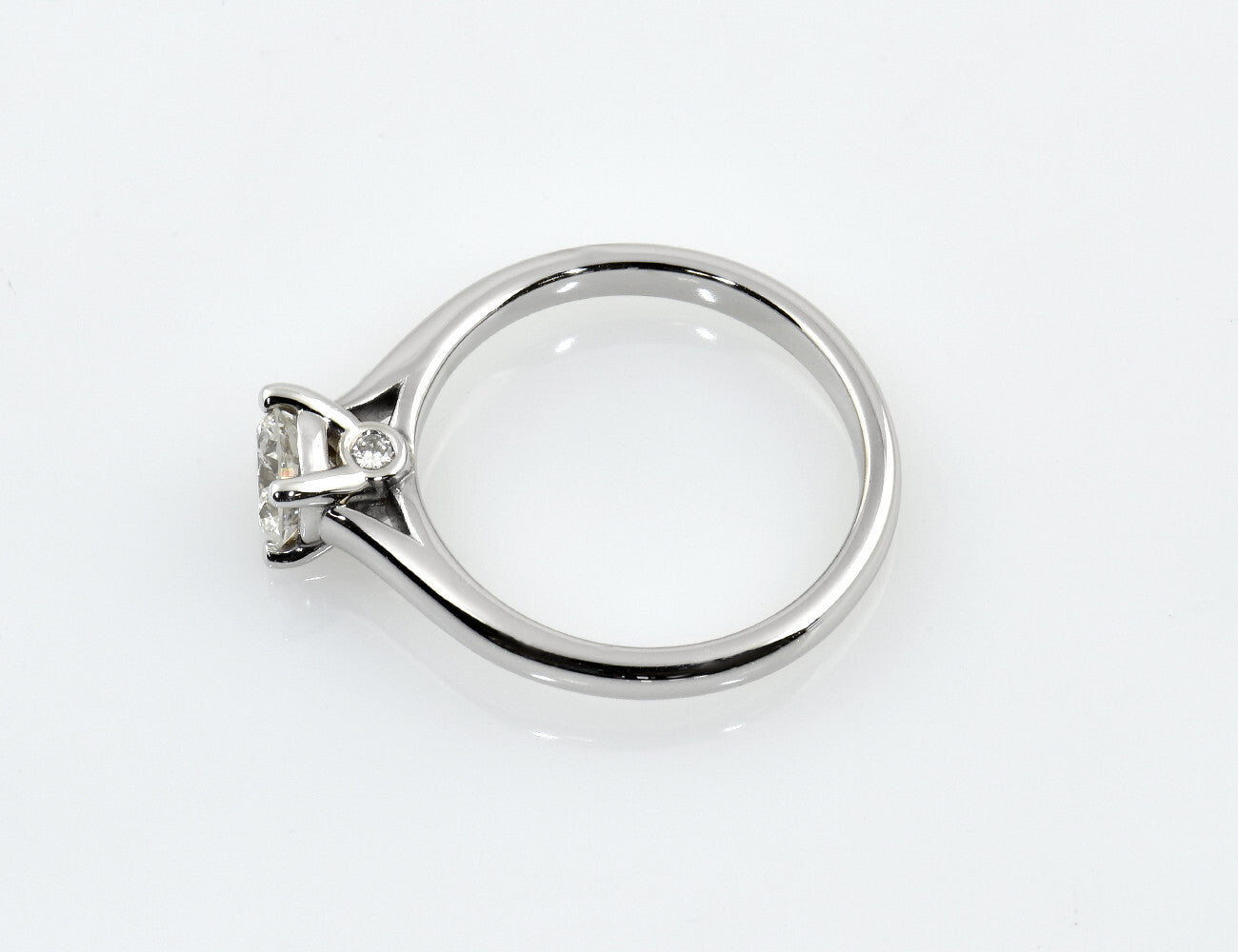 Solitär Diamant Ring 585/000 14 K Weißgold 3 Brillanten zus. 0,70 ct