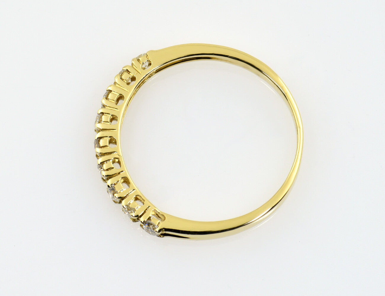 Diamond ring 750/000 18 K yellow gold 9 diamonds total 0.34 ct