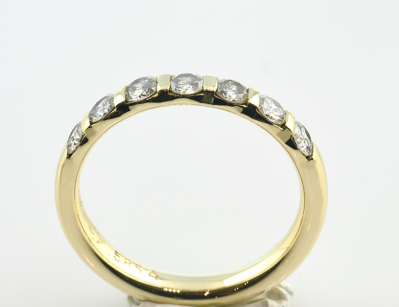 Diamant Ring 585 14 K Gelbgold 7 Brillanten zus. 0,67 ct