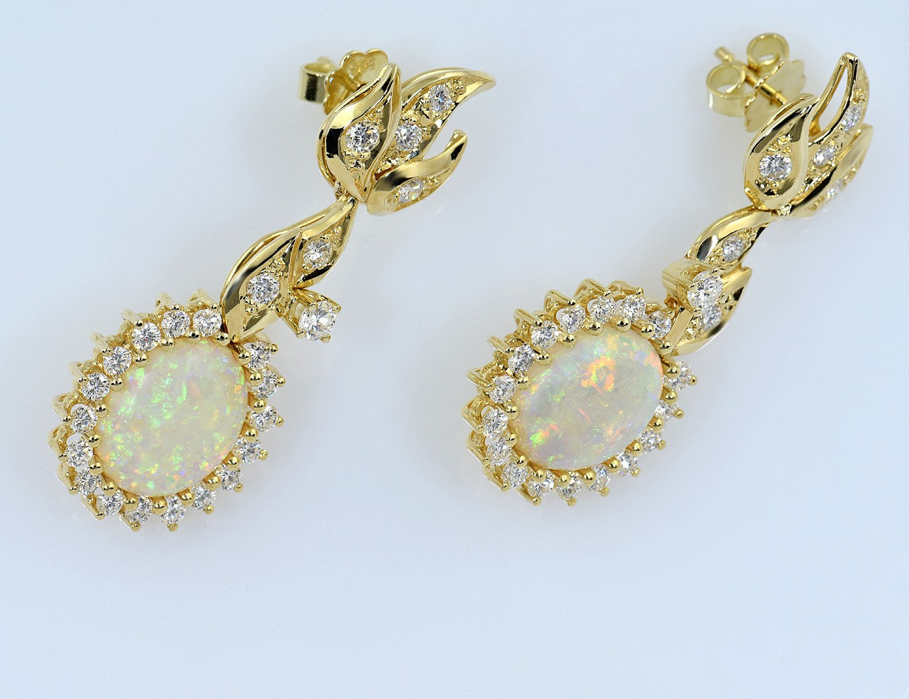Ohrstecker Hänger Opal 585/000 14 K Gelbgold 46 Brillanten zus. 1,67 ct
