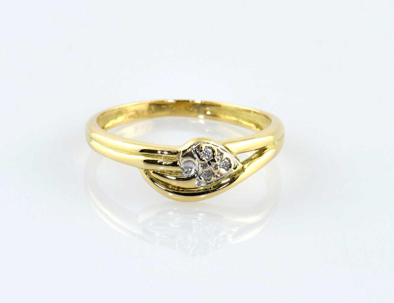 Diamant Ring 750/000 18 K Gelbgold 3 Brillanten zus. 0,03 ct