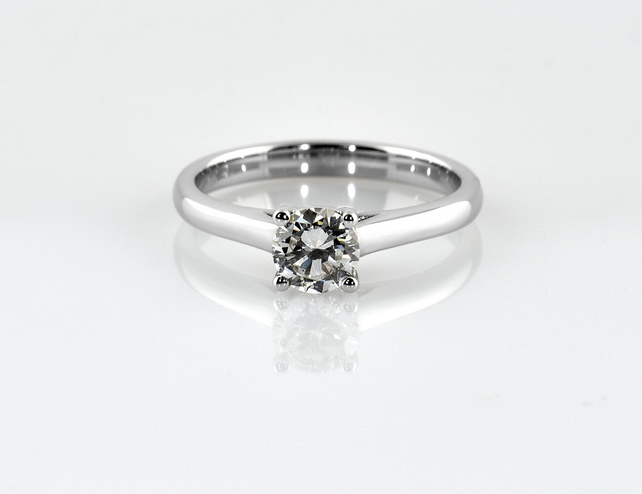Solitär Diamant Ring 585/000 14 K Weißgold 3 Brillanten zus. 0,70 ct