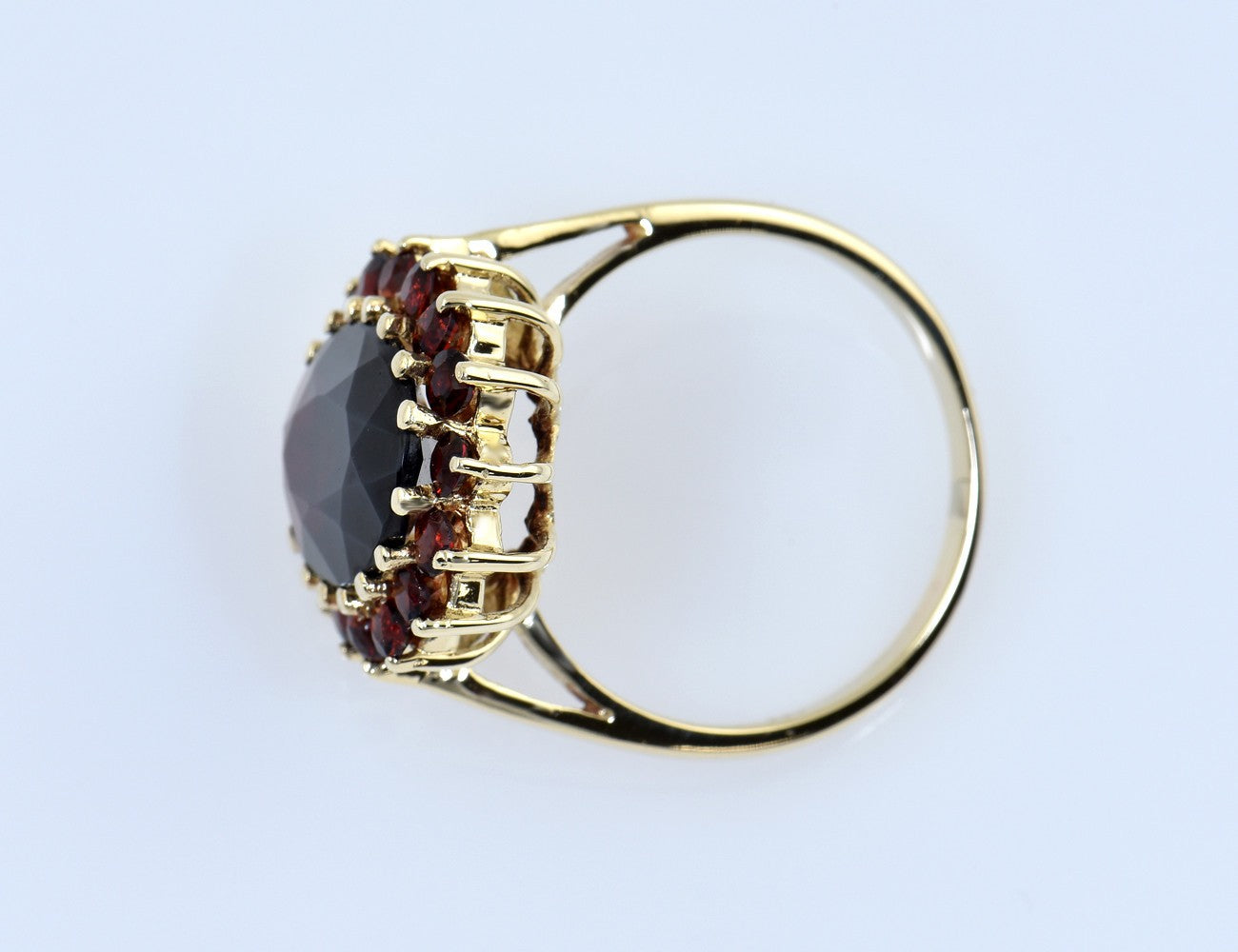 Ring Granat 585/000 14 K Gelbgold