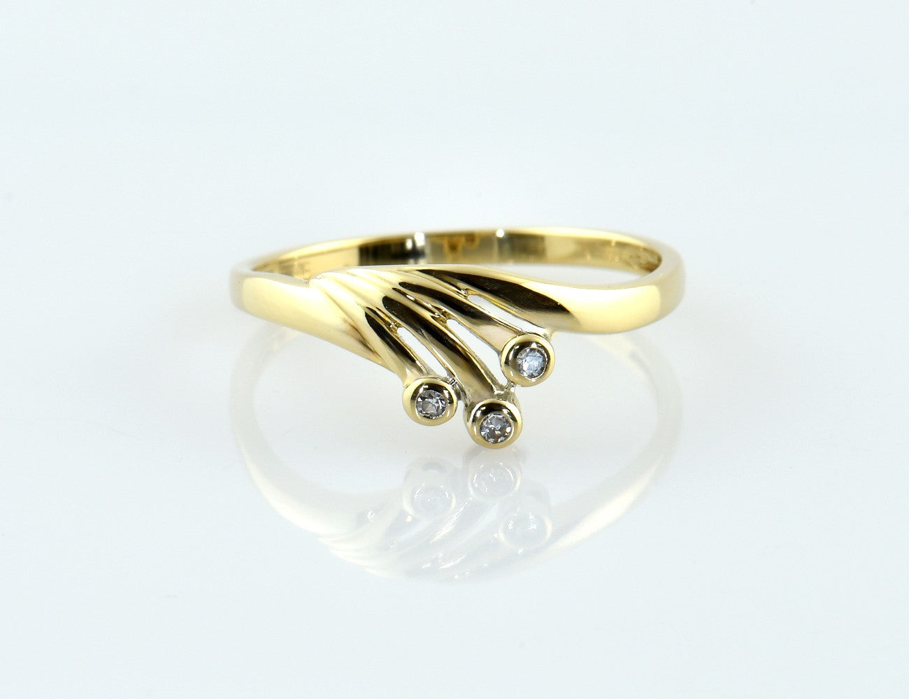 Diamant Ring 585/000 14 K Gelbgold 3 Diamanten zus. 0,03 ct