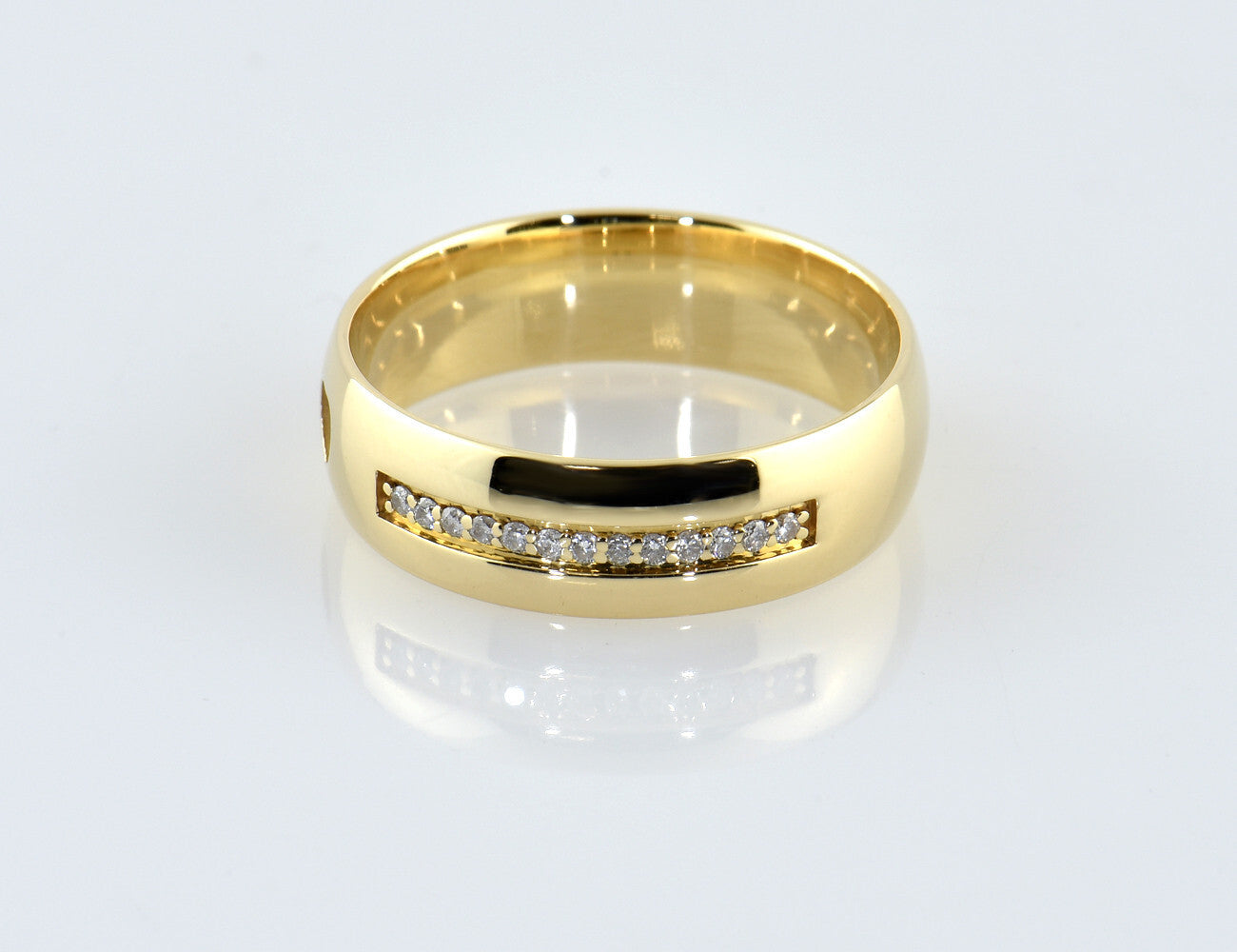 Diamant Ring 585/000 14 K Gelbgold 26 Brillanten zus. 0,25 ct