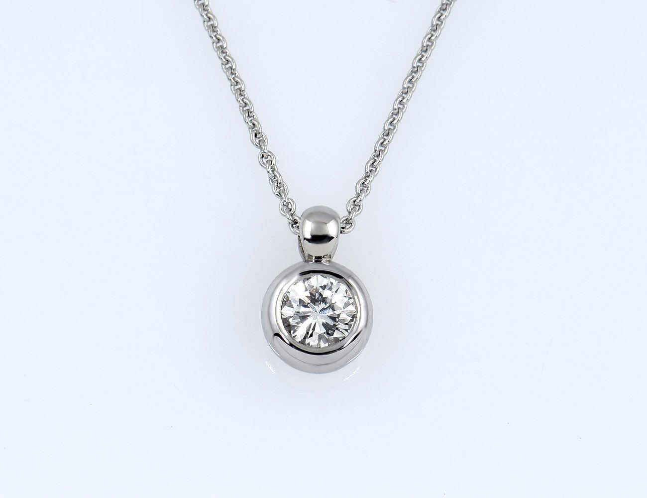Diamant Solitär Anhänger mit Kette 585/000 14 K Weißgold 1 Brillant 0,14 ct