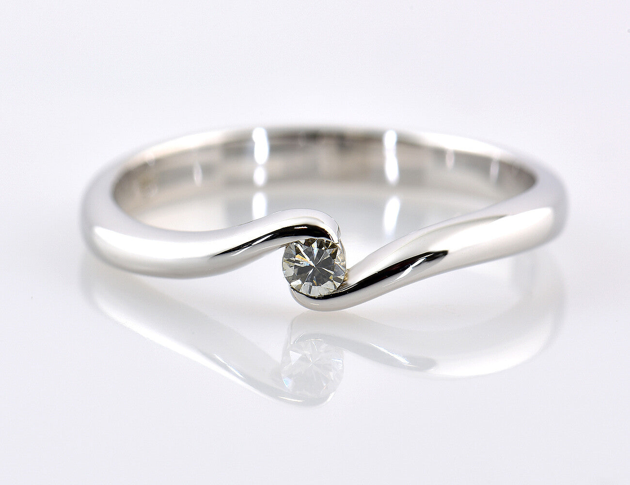 Solitär Diamant Ring 585/000 14 K Weißgold Brillant 0,08 ct