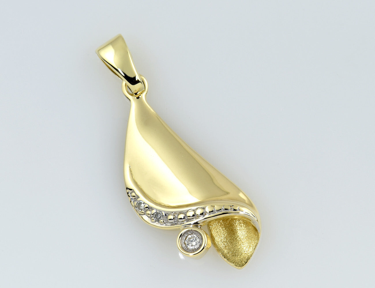 Anhänger Diamant 585/000 14 K Gelbgold 3 Brillanten zus. 0,04 ct