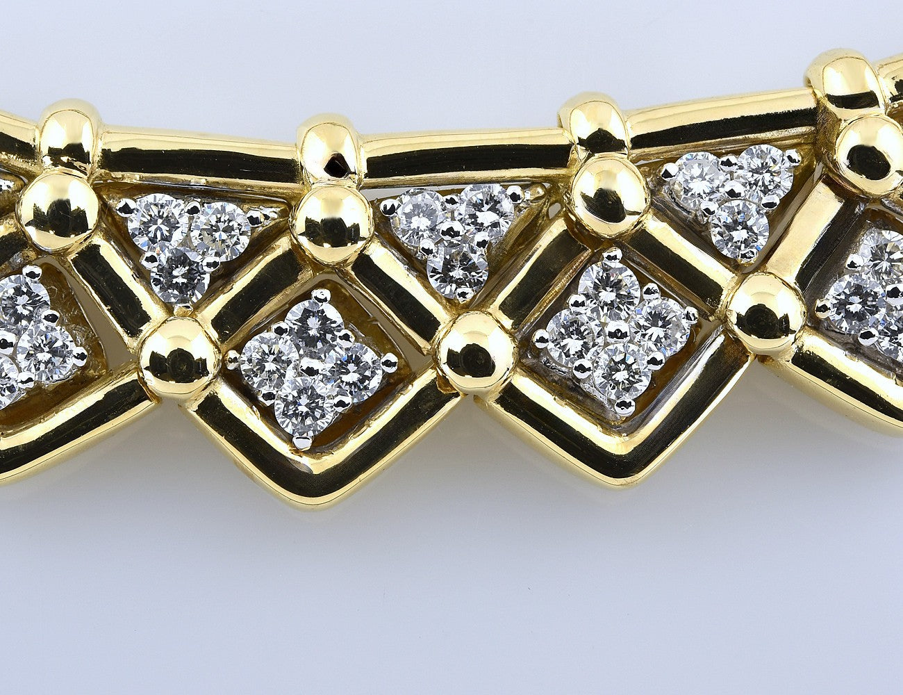 Diamant Collier 750/000 18 K Gelbgold, 140 Brillanten zus. 8,50 ct 38 cm lang