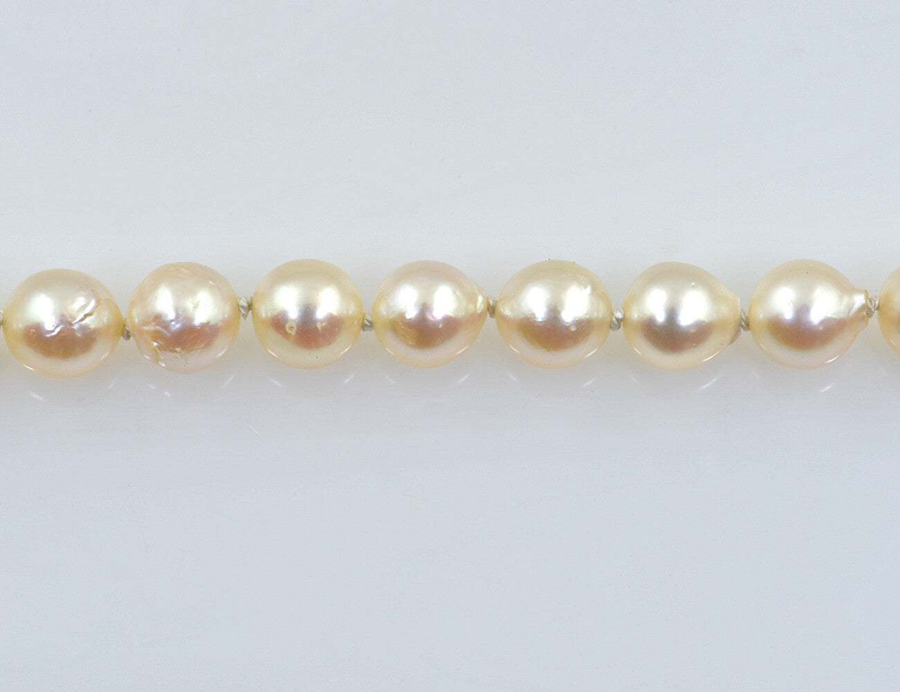 Akoyaperlenkette 750/000 18 K Weißgoldschließe 45 cm
