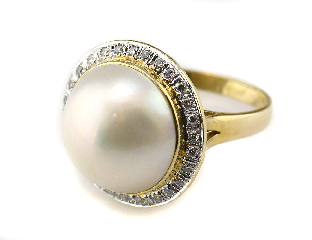 Ring Mabe'perle 585/000 14 K yellow gold, 28 diamonds total 0.25 ct