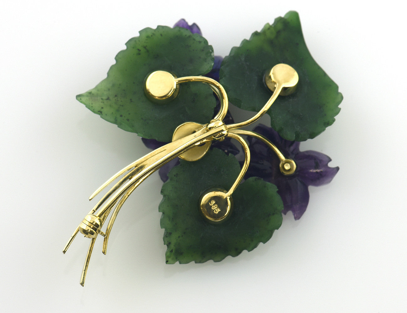 Brosche 585/000 14 K Gelbgold Jade, Amethyst 3 Brillanten zus. 0,03 ct