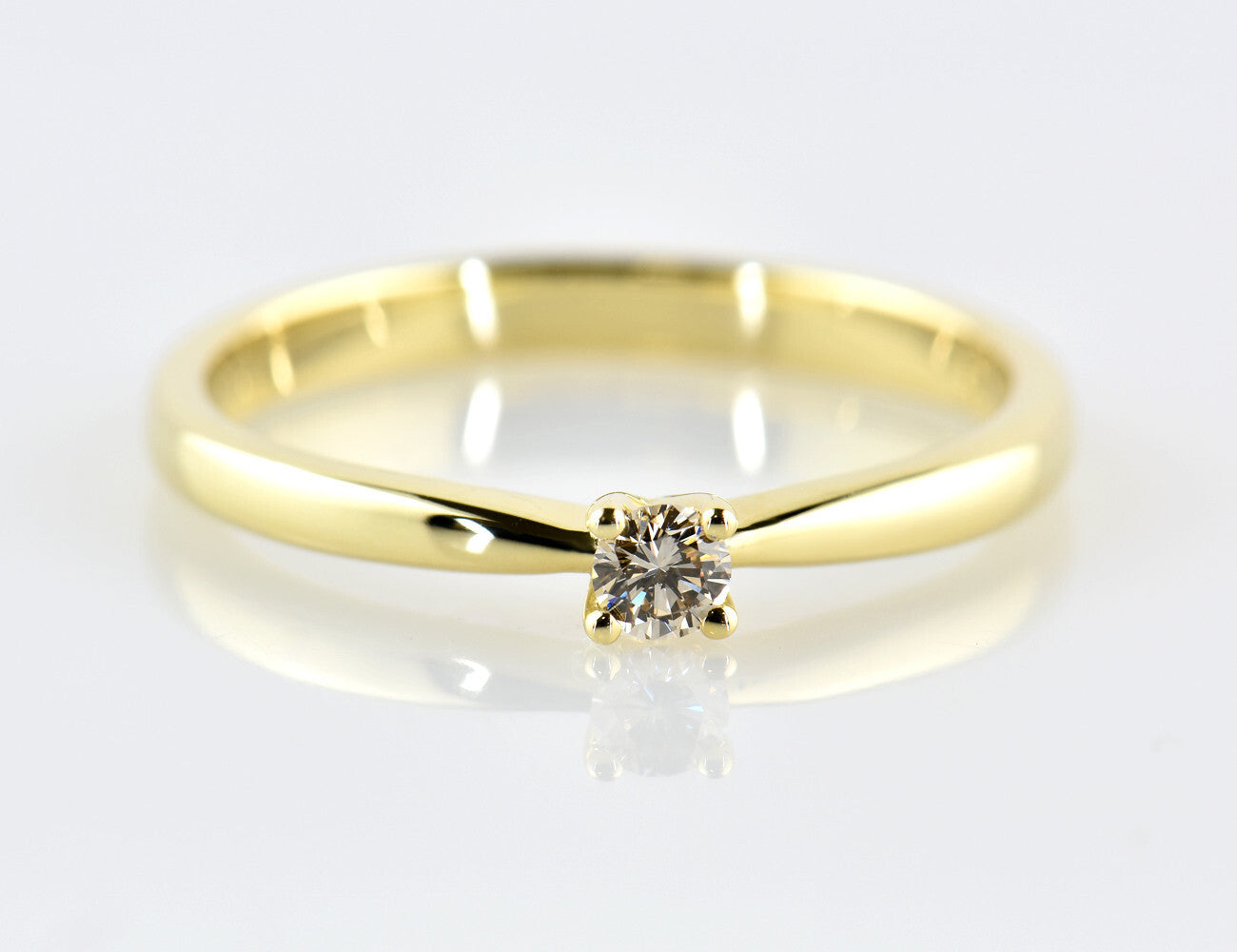 Solitaire diamond ring 585/000 14 K yellow gold brilliant 0.12 ct