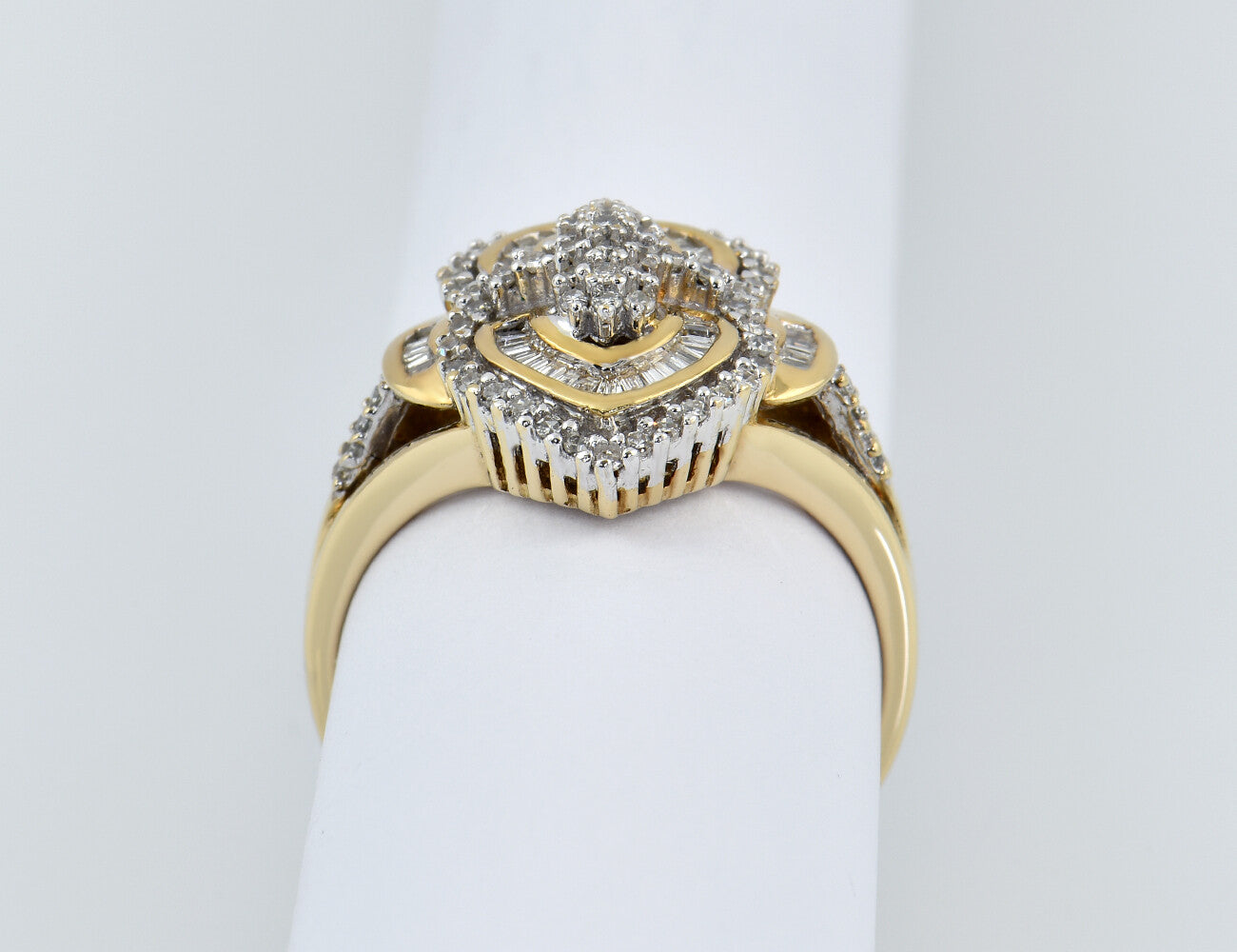 Diamant Ring 585/000 14 K Gelbgold 99 Diamanten zus. 1,00 ct