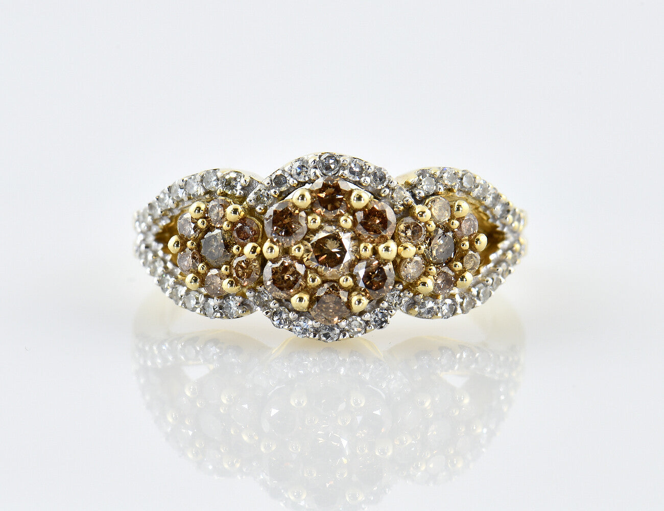 Diamant Ring 375/000 9 K Gelbgold, 67 Diamanten zus. 0,80 ct