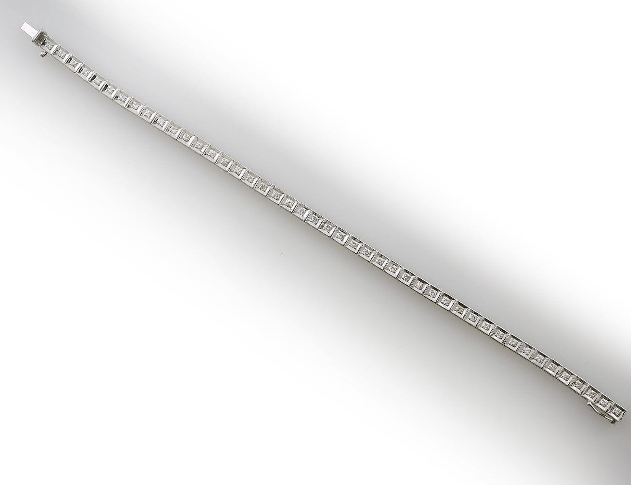 Armband 18 cm 585/000 14 K Weißgold 45 Diamanten zus. 0,75 ct