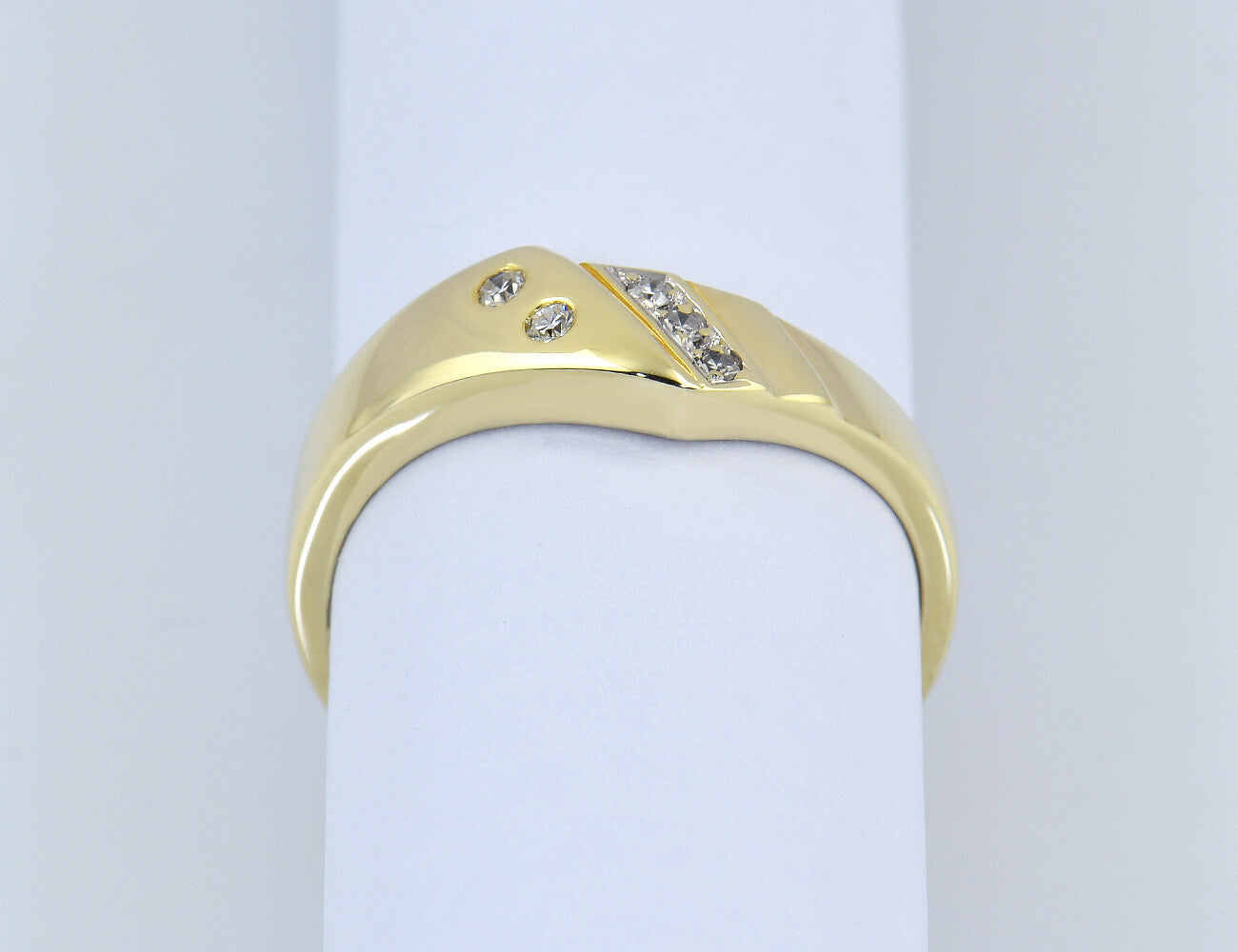 Diamant Ring 585/000 14 K Gelbgold 5 Diamanten zus. 0,07 ct