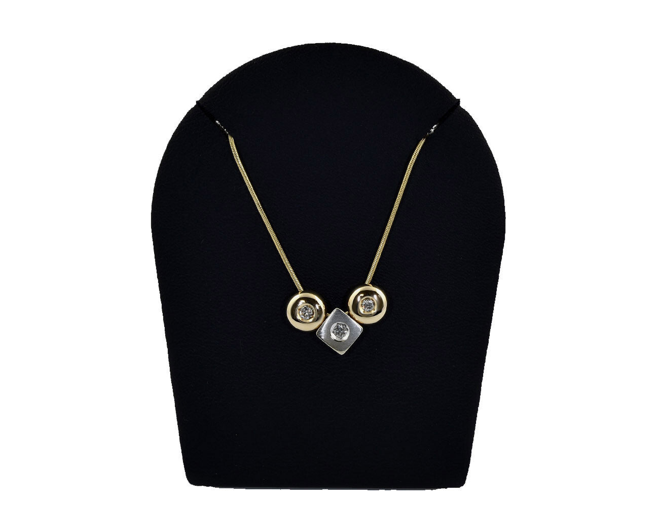 3 Diamant Anhänger mit Kette 585/000 14 K Gelbgold, 3 Brillanten zus.  0,15 ct