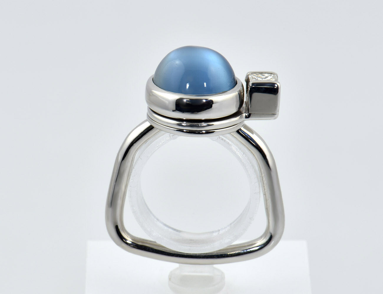 Ring Mondstein 750/000 18 K Weißgold Brillant 0,25 ct