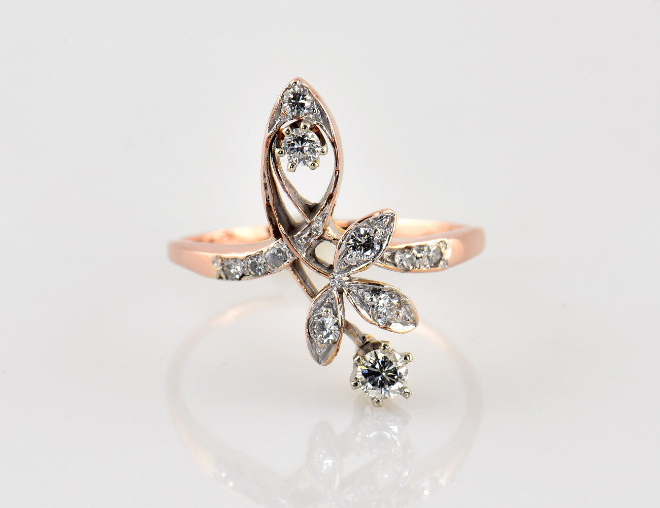 Diamant Ring 585/000 14 K Rotgold 11 Brillanten zus. 0,32 ct