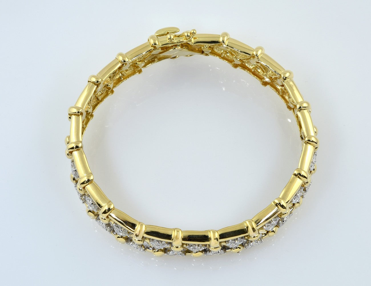 Diamant Armband 750/000 18 K Gelbgold  54 Brillanten zus. 2,50 ct 19 cm lang