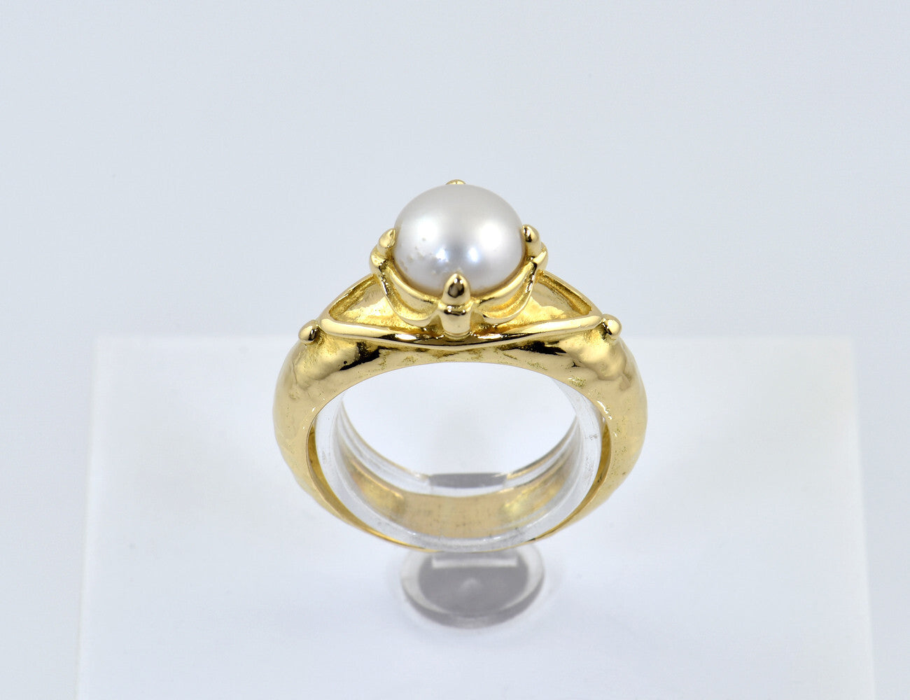 Akoya pearl ring 750/000 18 K yellow gold