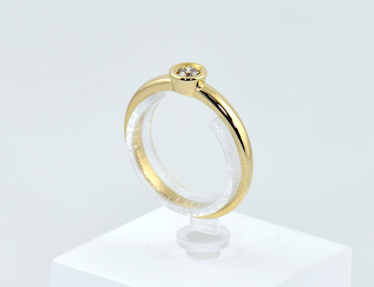 Diamant Solitär Ring 585 Gelb Gold 14 K Brillant 0,08 ct