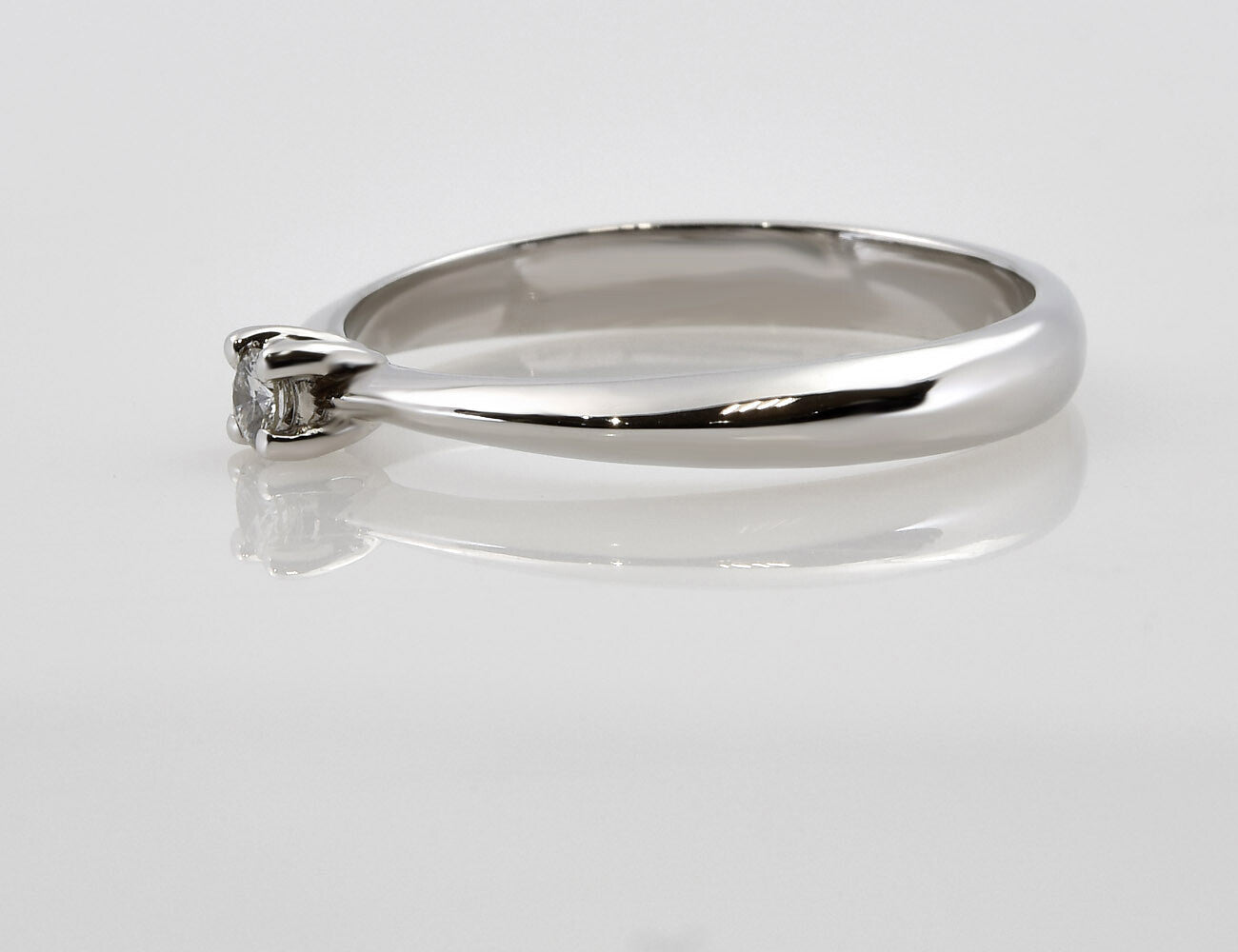 Solitär Diamant Ring 585/000 14 K Weißgold Brillant 0,06 ct
