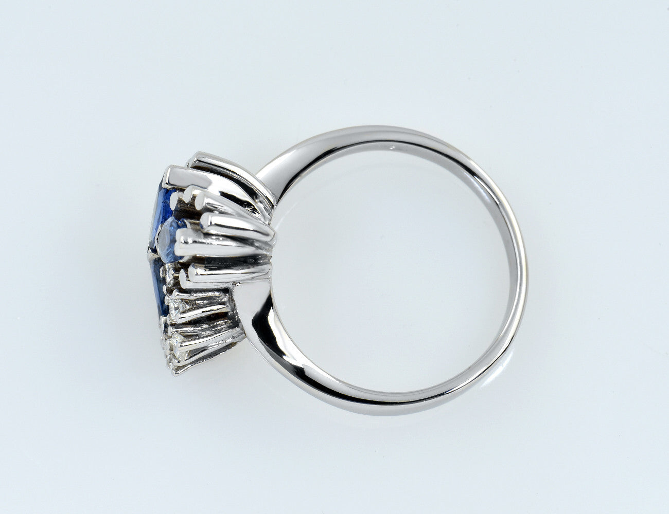 Saphir Diamant Ring 585/000 14 K Weißgold 5 Brillanten zus. 0,17 ct