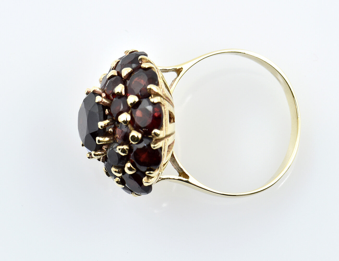 Ring Granat 333/000 8 K Gelbgold