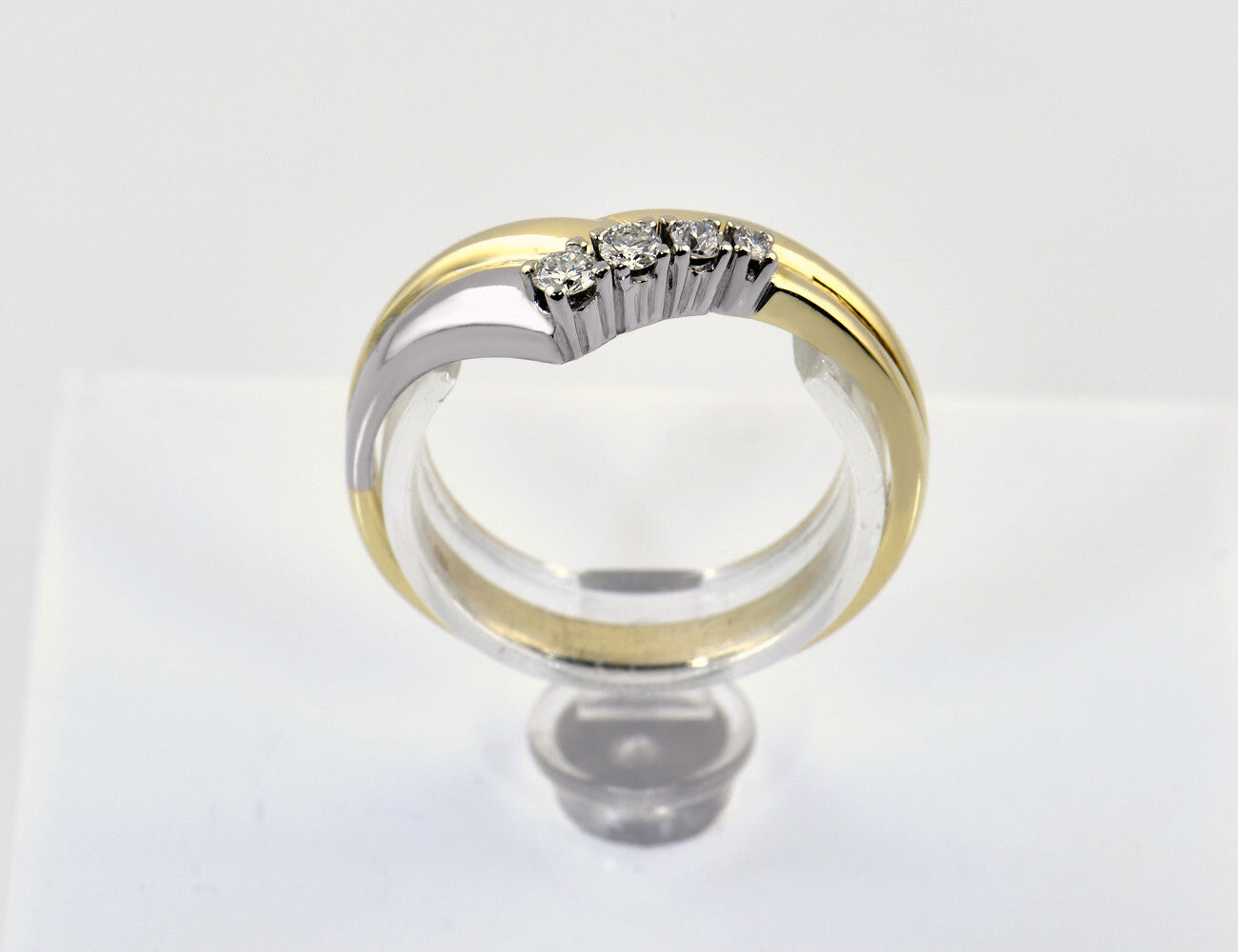 Diamant Ring 585/000 14 K Gelbgold 4 Brillanten zus. 0,10 ct