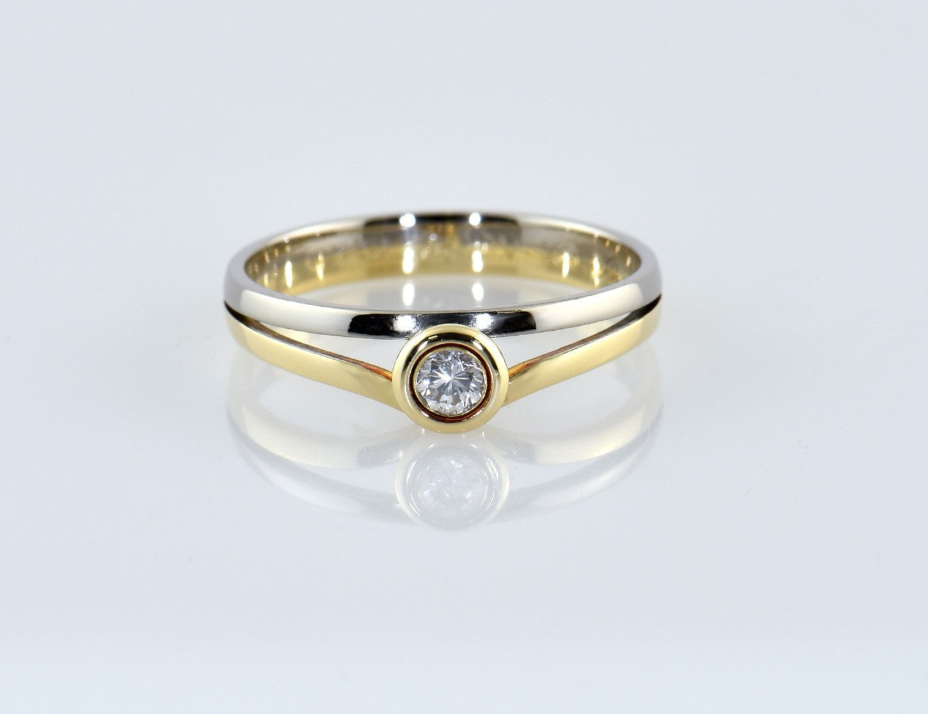 Diamant Solitär Ring 585/000 14 K Gelbgold Paladium Brillant 0,12 ct