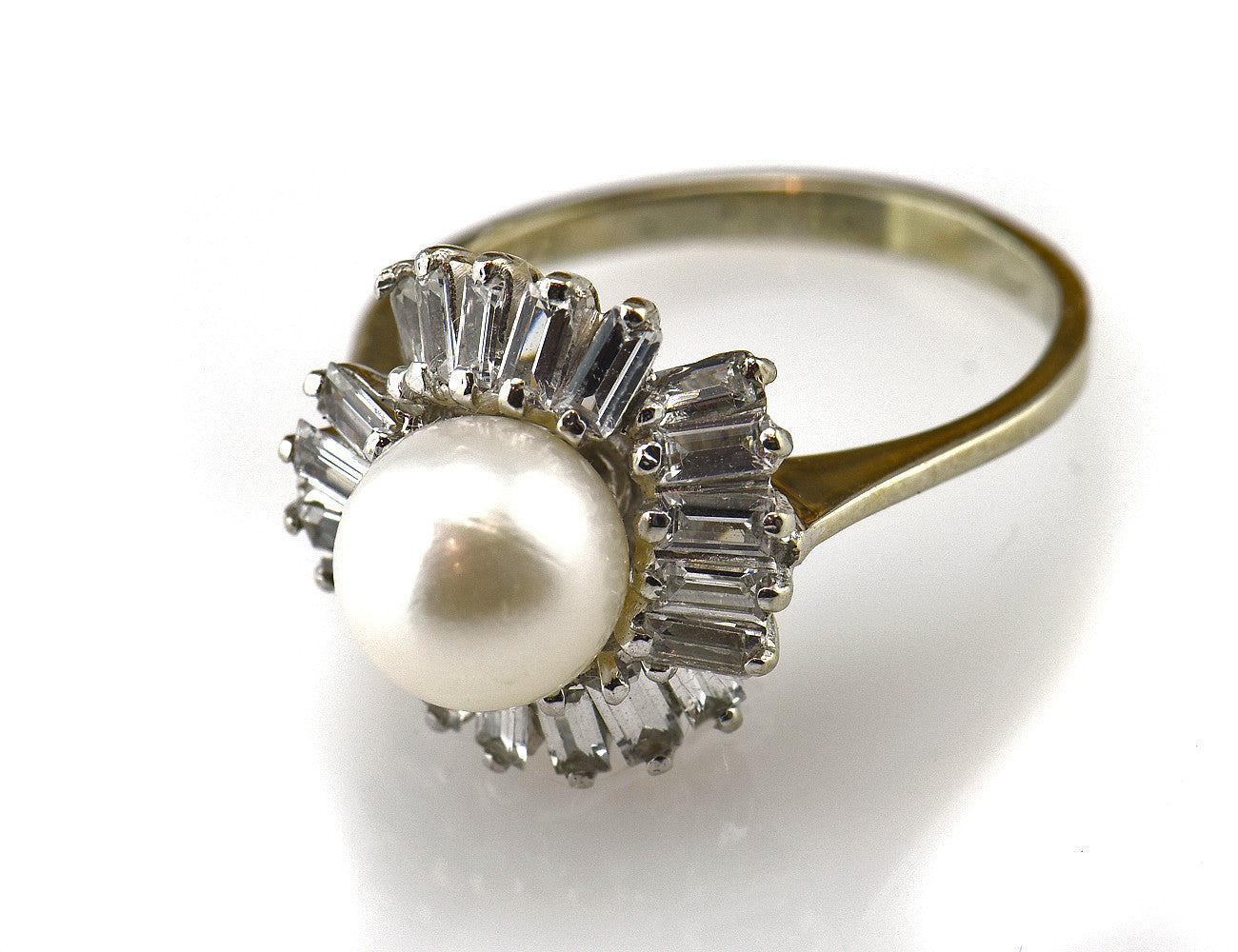 Ring Akoyaperle 585/000 14 K Weißgold Zirkonia