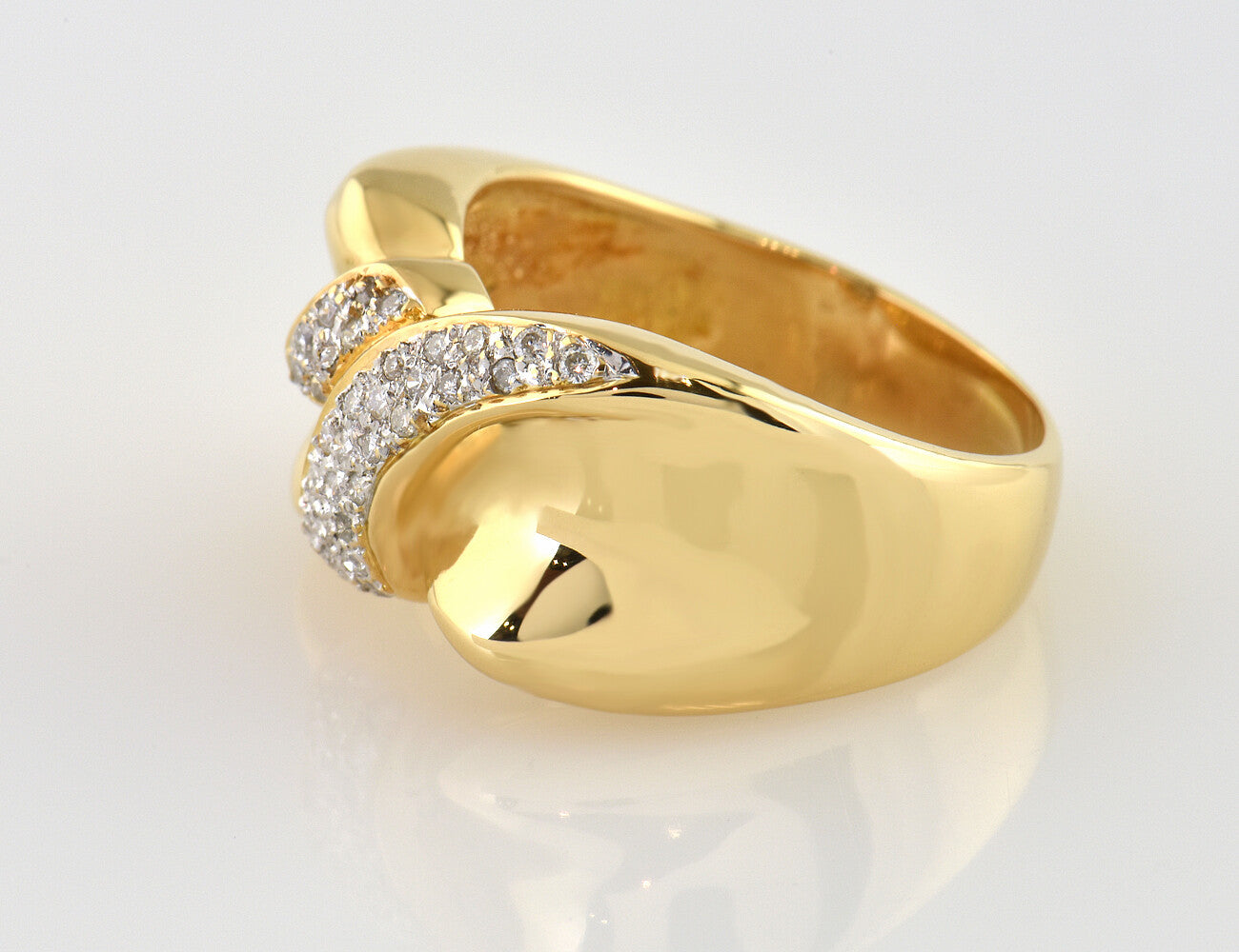 Diamant Ring 750/000 18 K Gelbgold 32 Diamanten zus. 0,35 ct