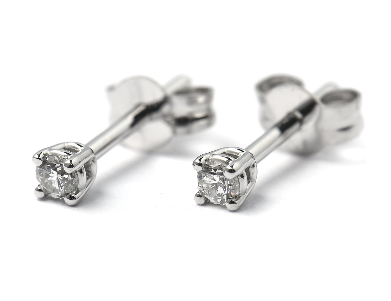 Solitär Brillant Ohrstecker Ohrringe 585 14 K Weißgold, 2 Diamanten zus. 0,15 ct
