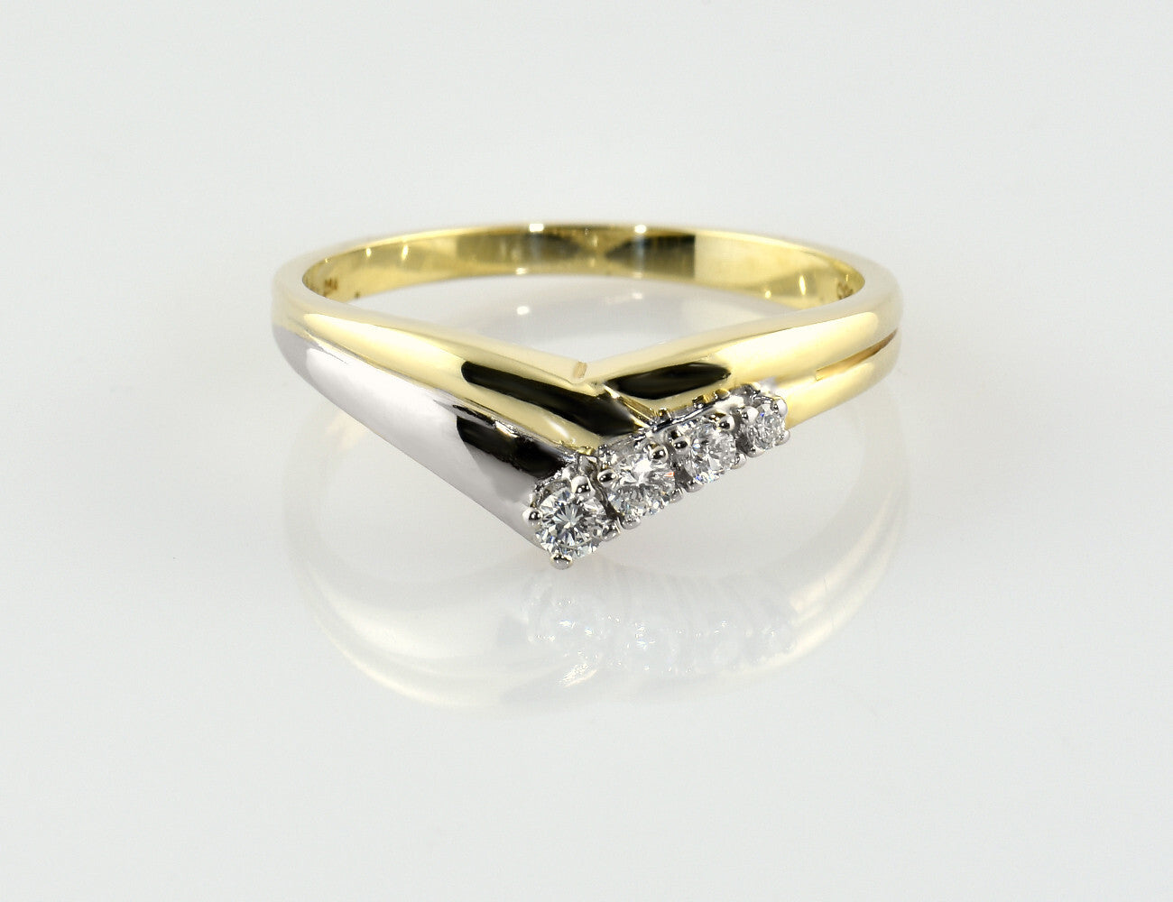 Diamant Ring 585/000 14 K Gelbgold 4 Brillanten zus. 0,10 ct