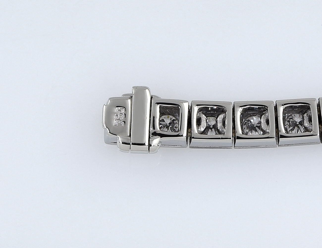 Tennis Armband 18 cm 750/000 18 K Weißgold 45 Diamanten zus. 3,25 ct