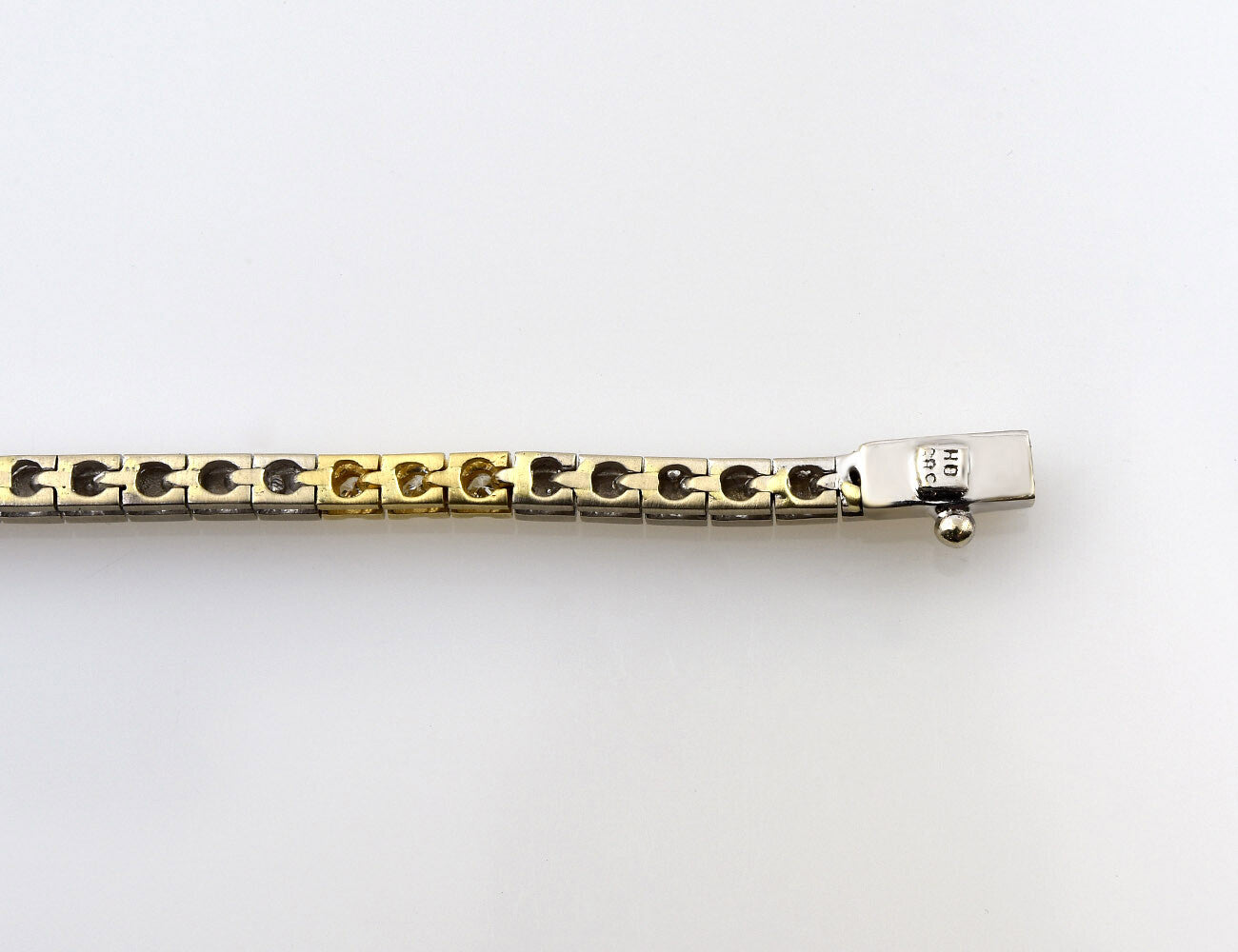 Armband 585/000 14 K Weiß-Gelbgold 15 Brillanten zus. 0,30 ct 18 cm lang