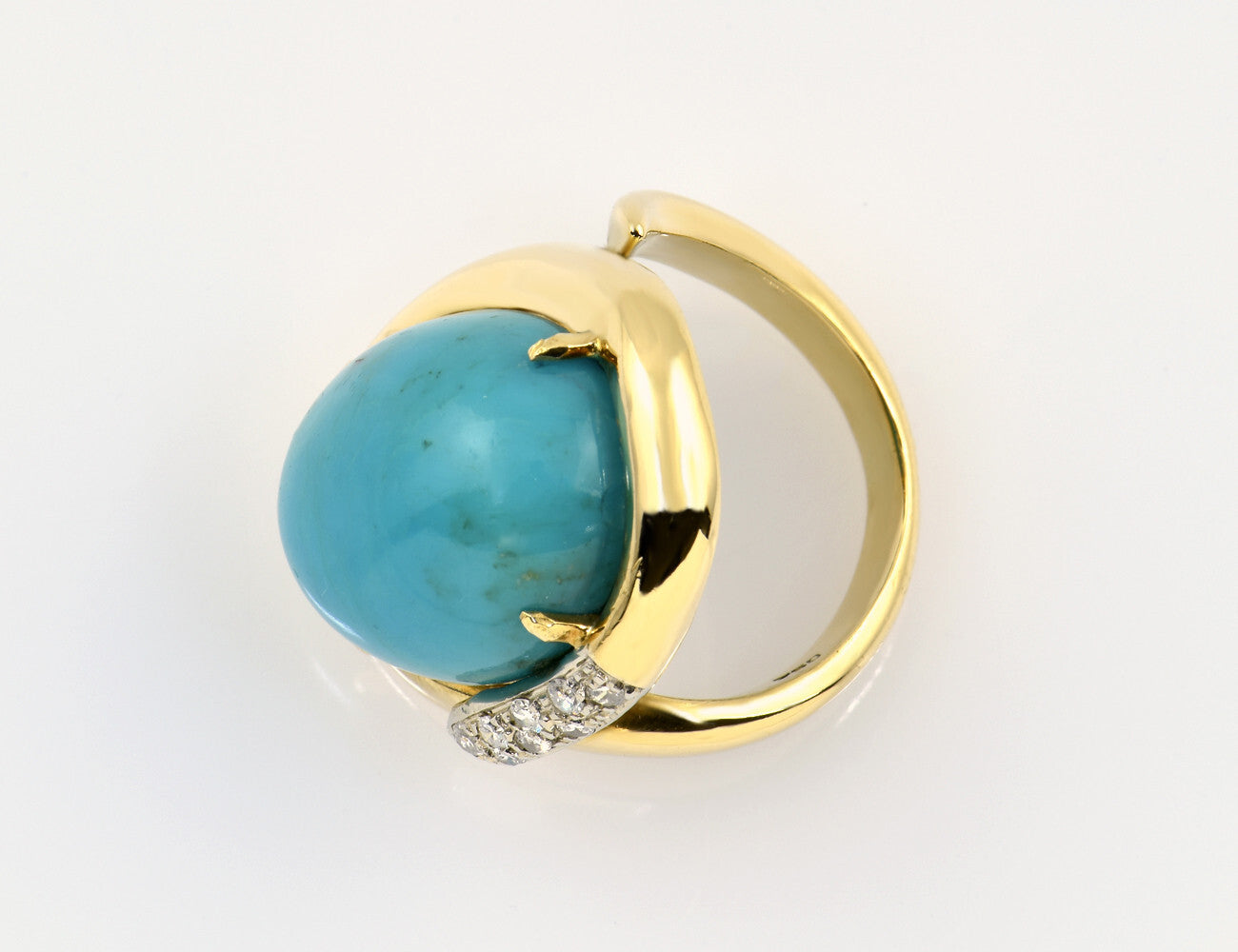Ring Türkis 750/000 18 K Gelbgold 8 Diamanten zus. 0,12 ct