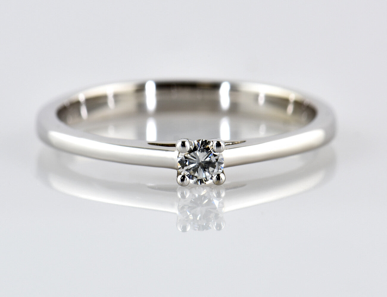 Solitär Diamant Ring 585/000 14 K Weißgold Brillant 0,10 ct