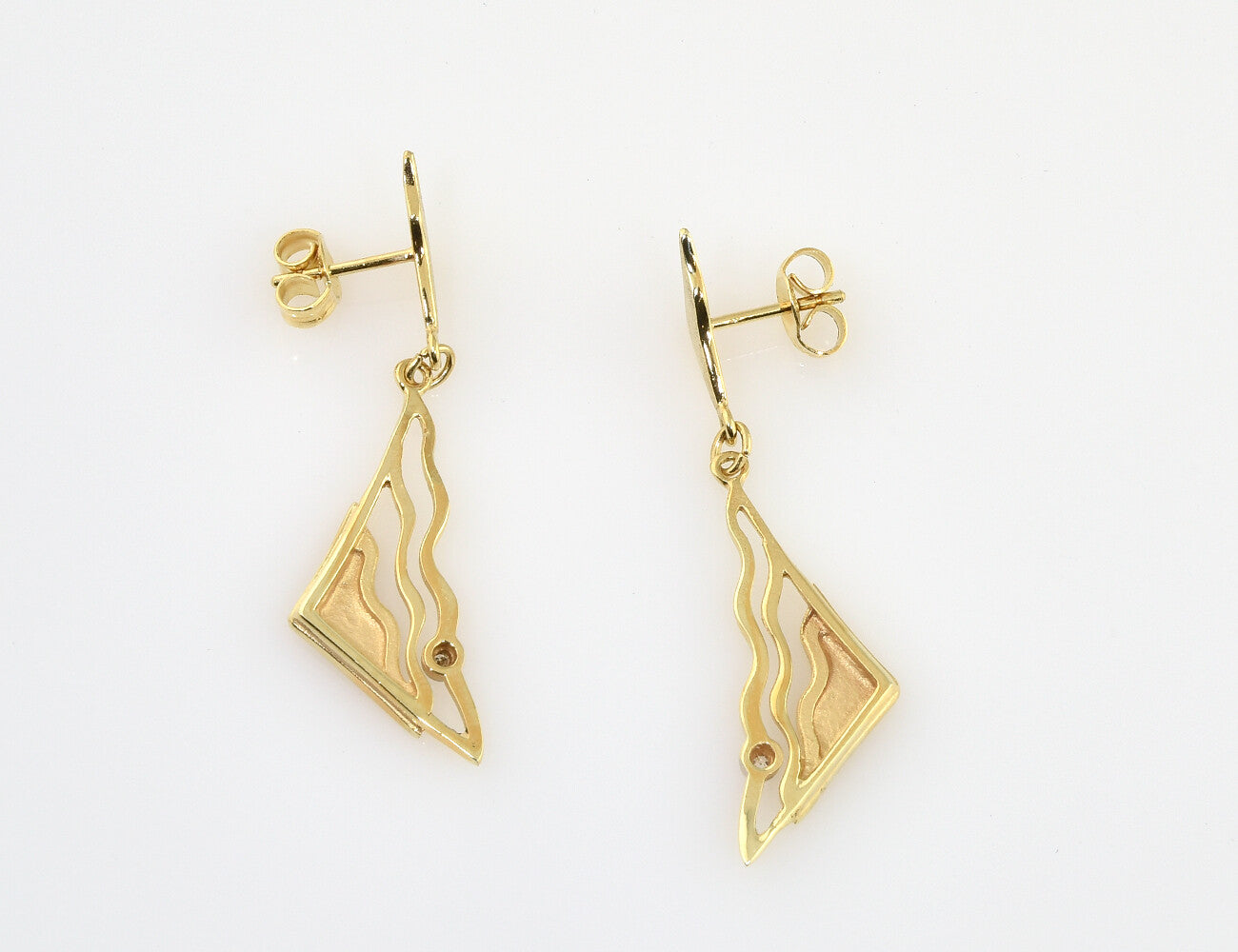 Ohrstecker/Hänger 333/000 8 K Gelbgold, 2 Diamanten zus. 0,01 ct