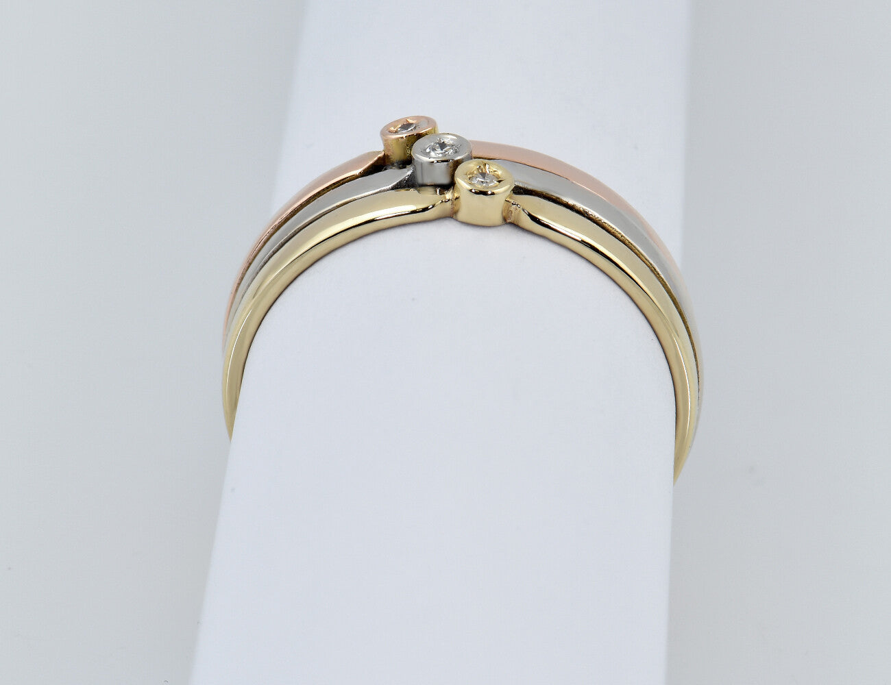Diamant Ring 585/000 14 K Gold mehrfarbig 3 Diamanten zus. 0,03 ct