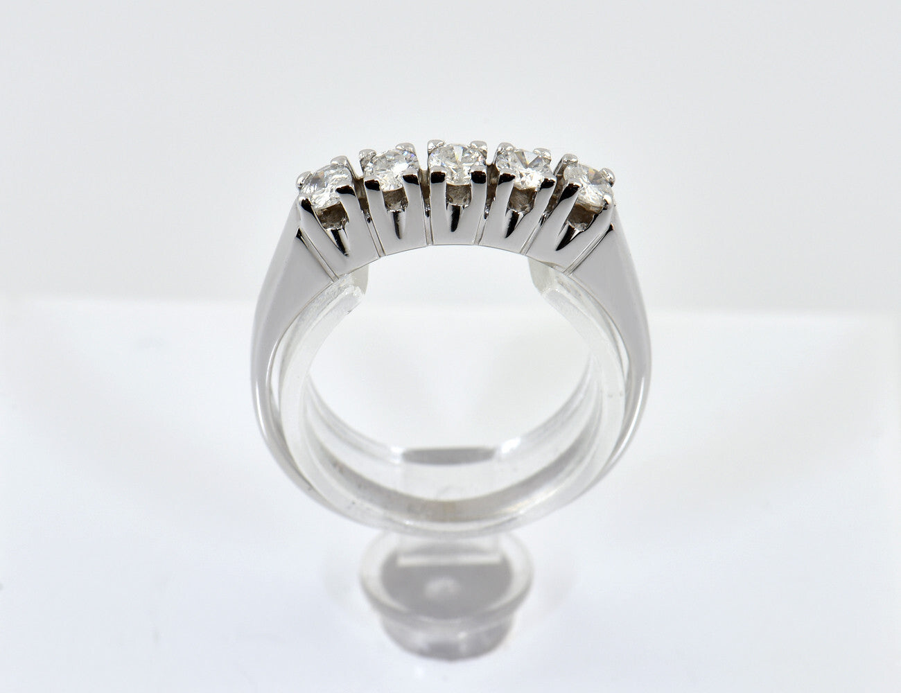Diamant Ring 585/000 14 K Weißgold 5 Brillanten zus. 0,30 ct