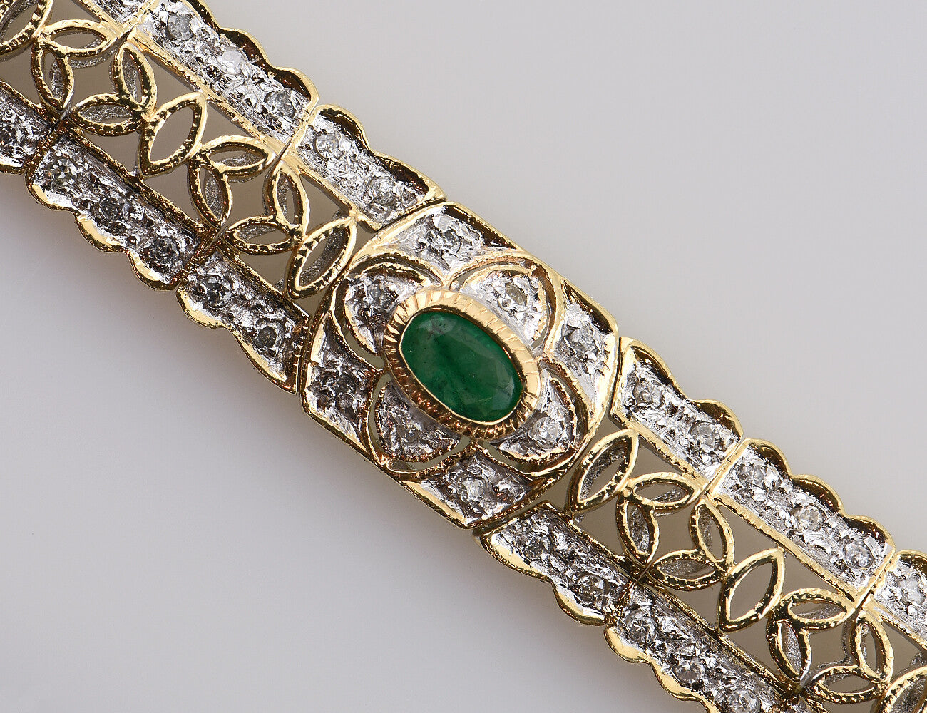 Armband Smaragd 585/000 14 K Gelbgold 154 Diamanten zus. 1,50 ct, 18,50 cm lang